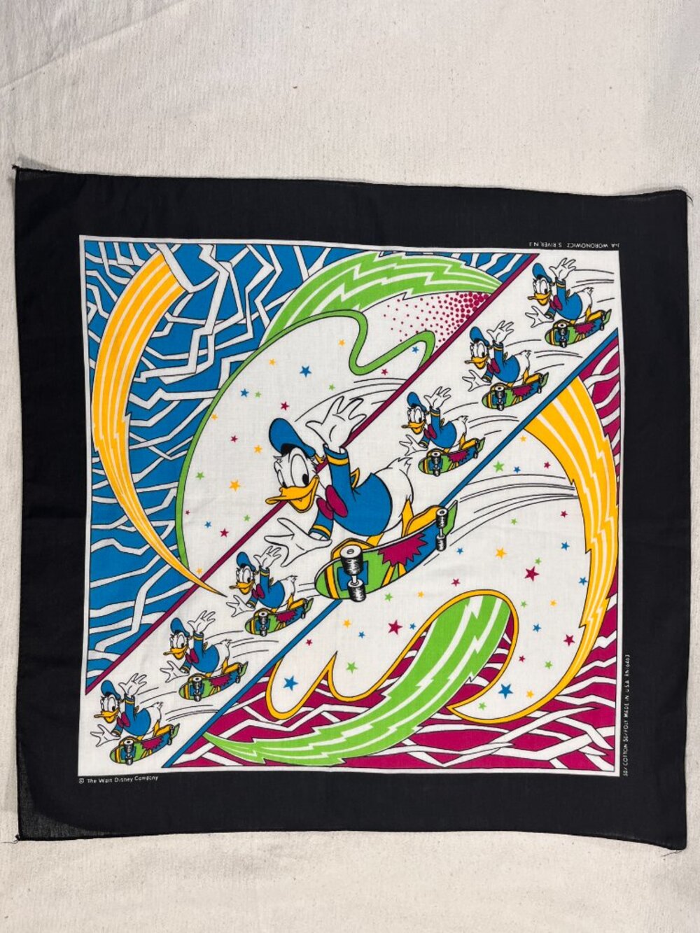 Vintage Walt Disney 80s Skateboarding Donald Duck JA Woronowicz USA Bandana